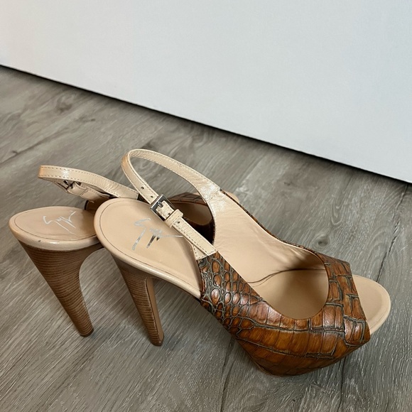 Zanotti sandals size 7 - Picture 3 of 7